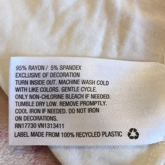 Exhilaration Ivory Floral Cuff Peasant Top Resale, Size Small Embroidered Floral - Picture 13 of 16